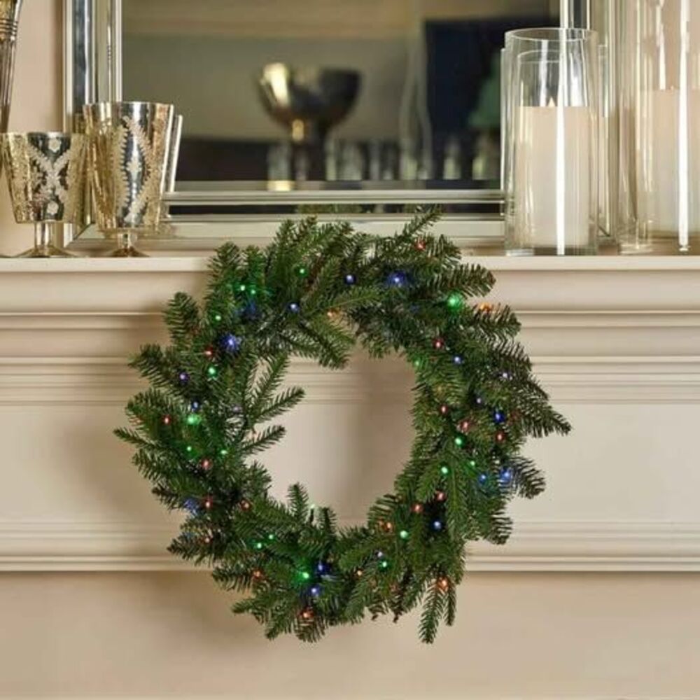 Color Changing Christmas Wreath with Remote NEW